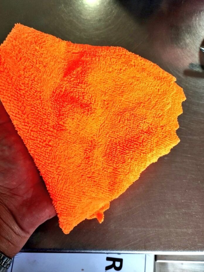 Se escribe Bayeta con y